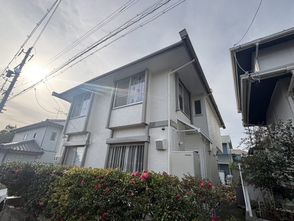 E様邸 外装リフォーム工事 ／外壁屋根塗装・雨樋交換