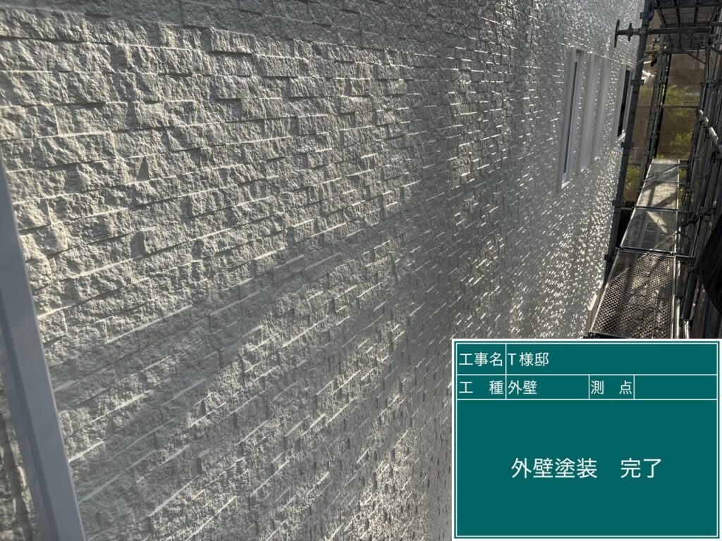 外壁塗装完了です。