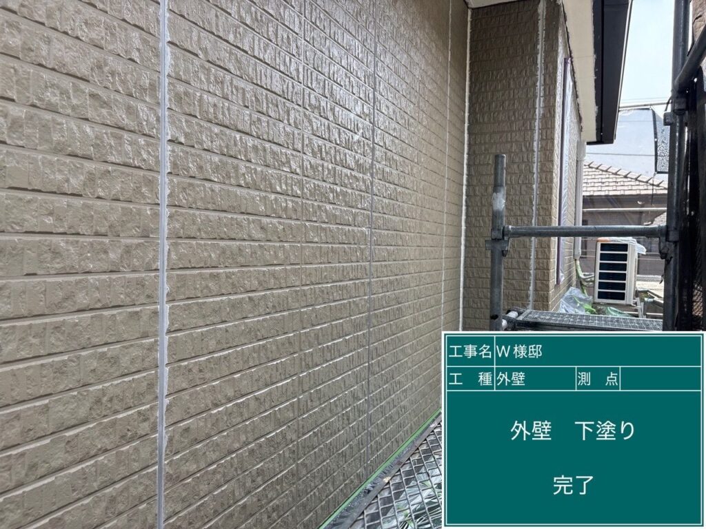 下塗り後です。