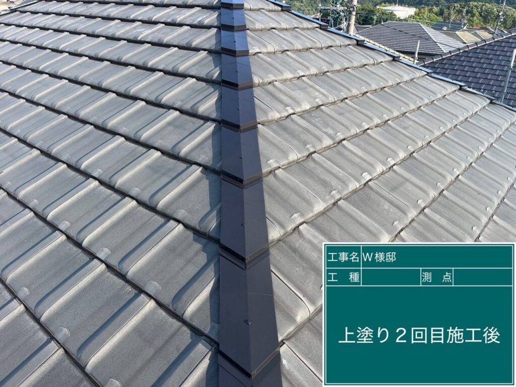 屋根棟板金仕上がり後です。